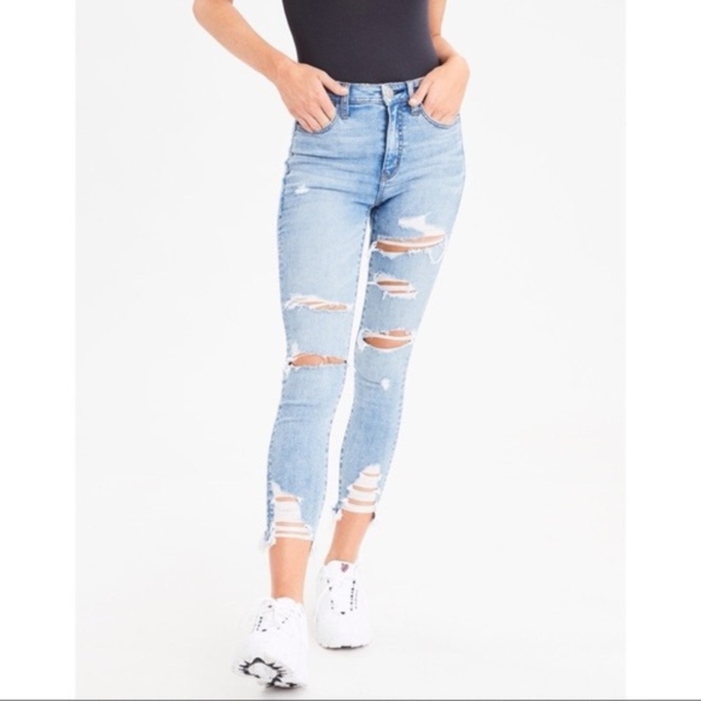 American Eagle Hi-Rise Distressed Crop Jeans